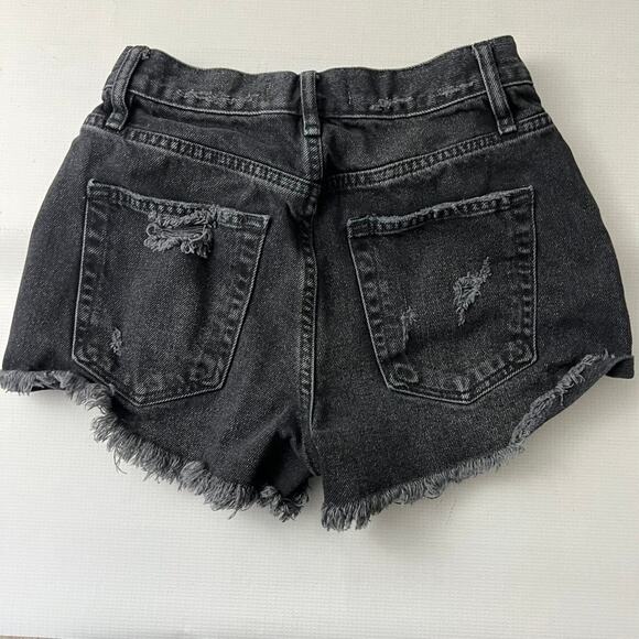 We The Free Black Jean Shorts Cut Off Button Fly Women Size 25 - Picture 2 of 8